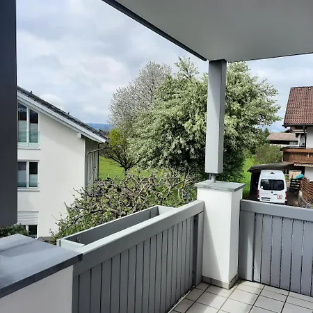 Chaletwohnung Gruener In Ruhiger, Aber Doch Zentraler Lage Von Burgberg Burgberg (Bavaria)